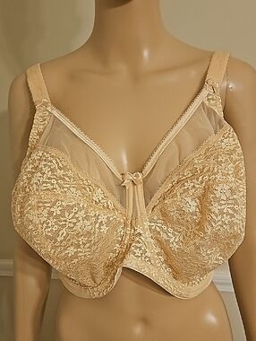 Goddess Lace Full Coverage Bra in Champagne